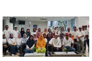50 anggota IKAPURNA Padang ikuti senam bugar bersama 