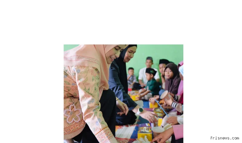 Darma Wanita Riau berbagi bersama anak panti 