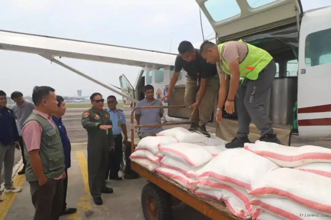 Satgas udara Riau semai tiga ton garam di tujuh wilayah 