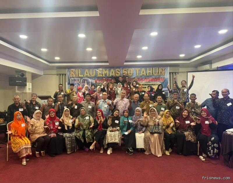 Alumni 1976, SMP 1 Pekanbaru rawat persaudaraan yang sudah 50 tahun 