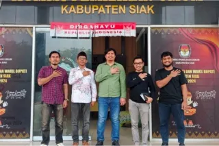 Polda Riau-KPU Siak percepat proses perpindahan administrasi kependudukan wilayah tapal Batas Siak-Rohul 