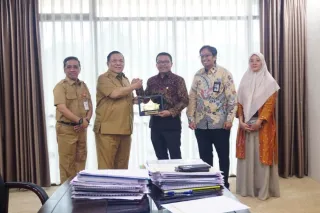 Pemrov Riau minta PLN terangi ruas jalan yang diperlebar dan kawasan yang direvitalisasi 